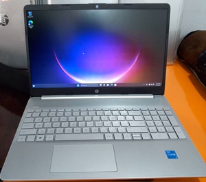 HP 15s