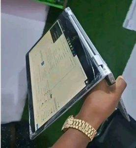 HP EliteBook x360 1030 G2