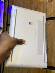 HP EliteBook x360 1030 G3